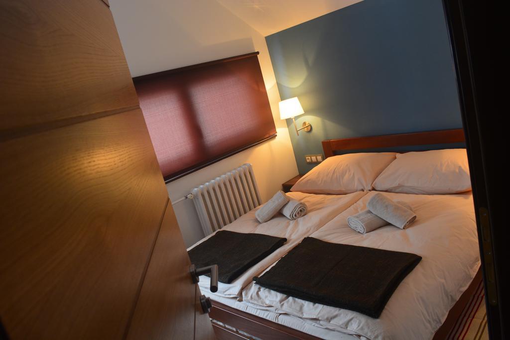 Guest House Zavicaj Pale Quarto foto